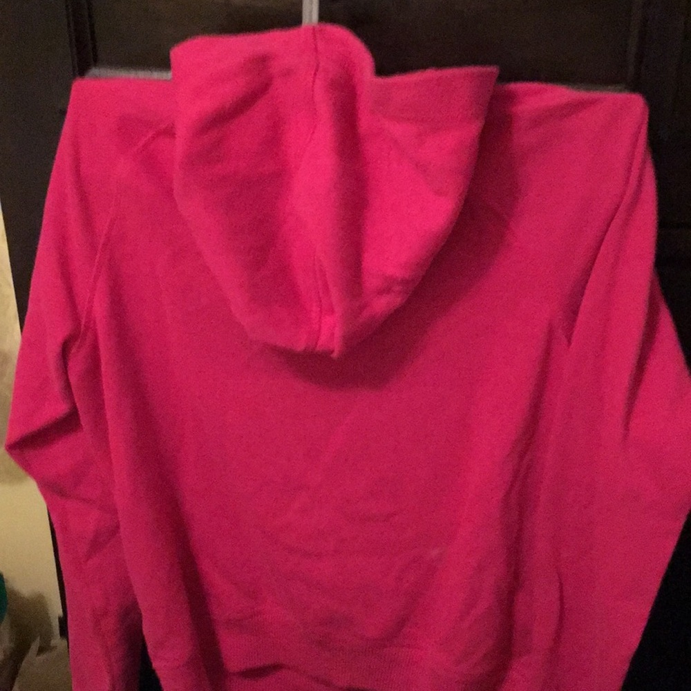 A beautiful hoody top